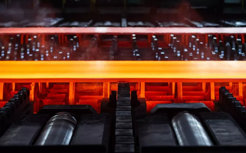 Уральская Сталь начала выпуск новой высокопрочной стали 400