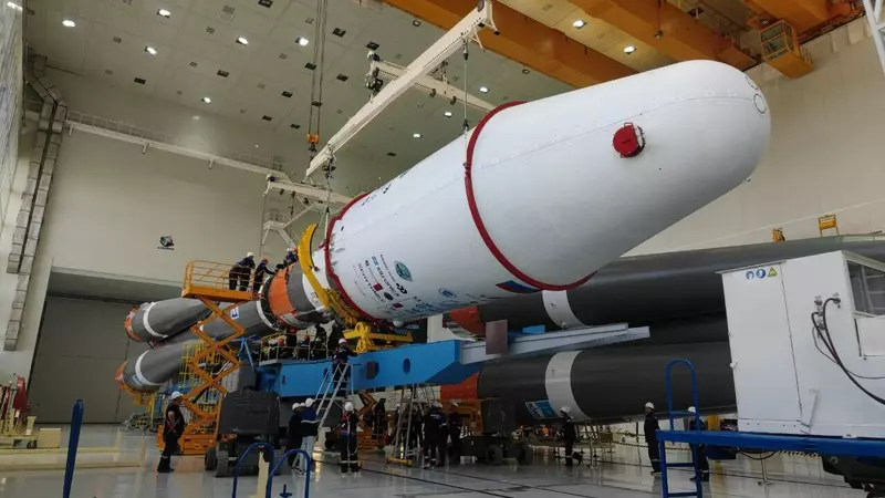 На Восточном собрали ракету Союз 2