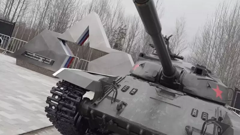 №18 для публикации «Новые мемориалы и памятники открылись в Сибири в честь 80 летия Победы»