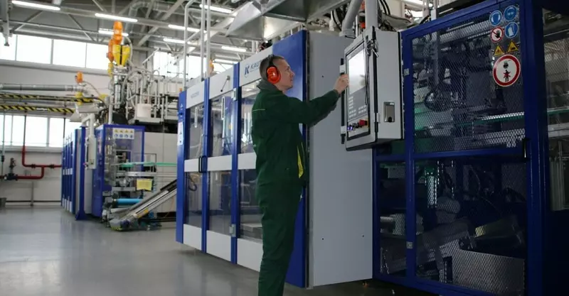 В ОЭЗ Липецк запустили производство жидких химикатов для защиты растений