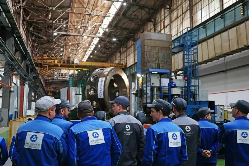 Изображение #2 для статьи «Росатом: В Росатоме начали сборку корпуса реактора для атомного ледокола Ленинград»