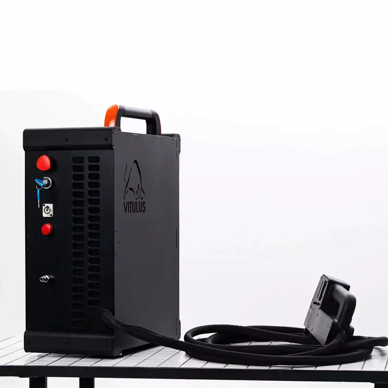 Изображение №3 для поста «лазер: Компания Витулус СМЕ выпускает аппараты лазерной очистки 300»