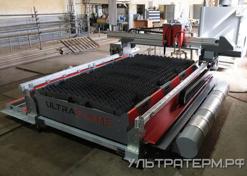 Станок плазменной и газовой резки ULTRAFLAME SBR-1530