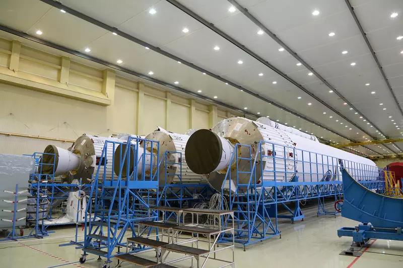 #6 для новости «Роскосмос: Первая летная ракета носитель Ангара А5 отправлена на космодром Восточный»