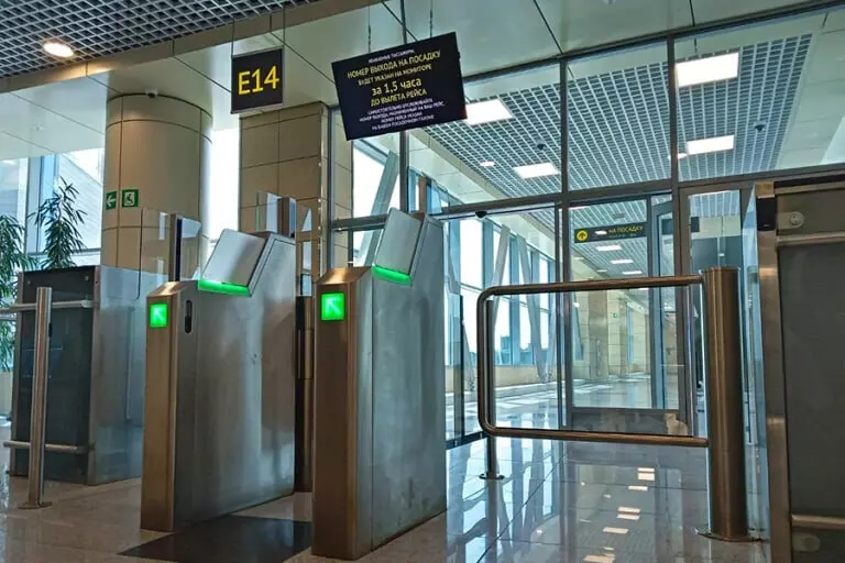 Фото #9 для публикации «В аэропорту Домодедово открыт новый сегмент международного терминала»