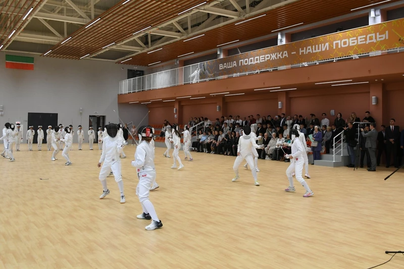 Изображение №2 для поста «Татарстан: Новый центр фехтования открылся в Казани»