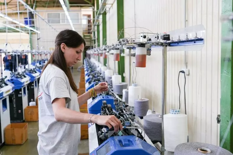 Фото 2 для новости «Тюмень: В Тюмени запустили новый цех по производству рабочих перчаток»