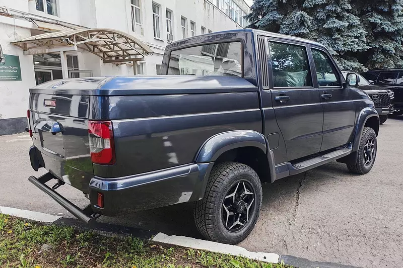 Фото №1 для статьи «Автопром: УАЗ начал производить модернизированный Пикап»