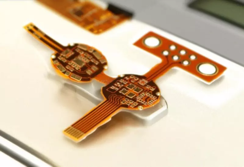 Росэл представил новую технологию производства полиамидных плат для спецаппаратуры