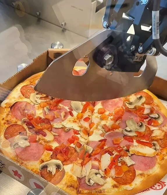 №1 для поста «: »