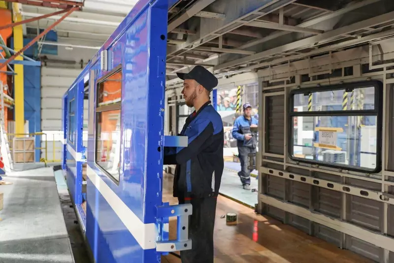 Фото #2 для новости «ТМХ: Российский Метровагонмаш собрал новые поезда для Минского метро»