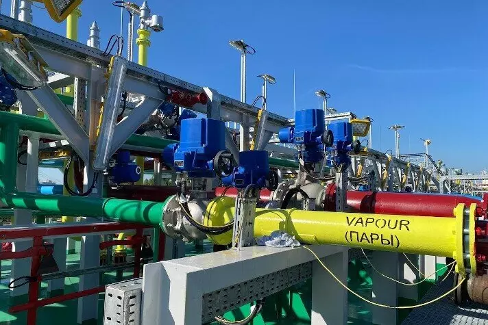 Завершено строительство плавучего нефтехранилища Необетон 002