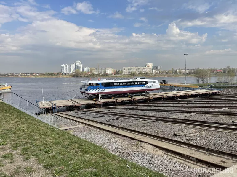 №1 для «Судостроение и судоходство : В Феодосии началось строительство четырёх катамаранов проекта 04580 Котлин»