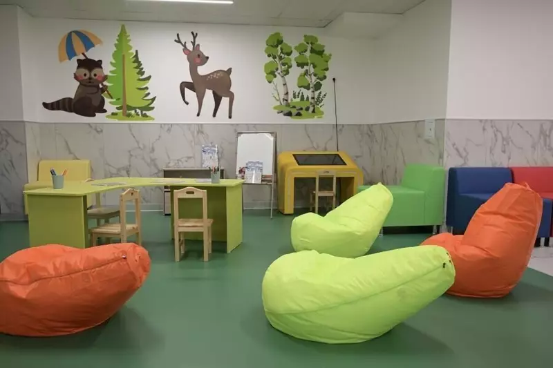 Картинка #1 для поста «: »