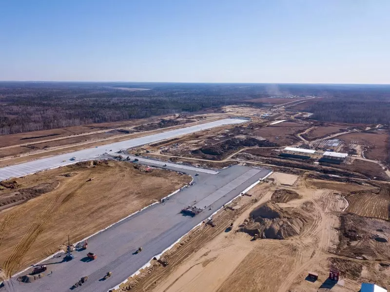 Воздушные суда проверили работу оборудования и связи строящегося аэропорта космодрома Восточный