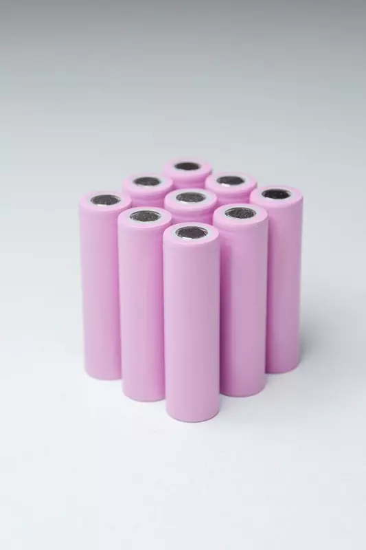 В Казани специально для приборостроения разработали батареи 14430 3 7 650 0 3 0 7