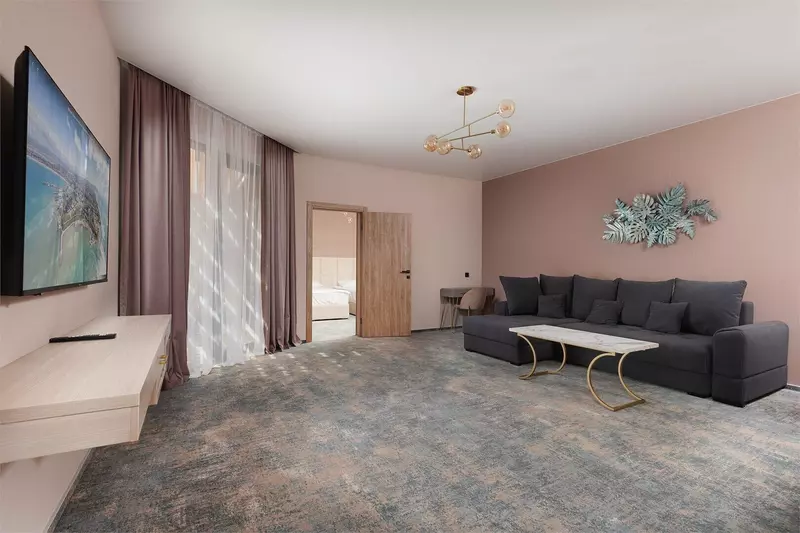 #13 для новости «В Анапе открылся новый корпус гостиницы Волна»