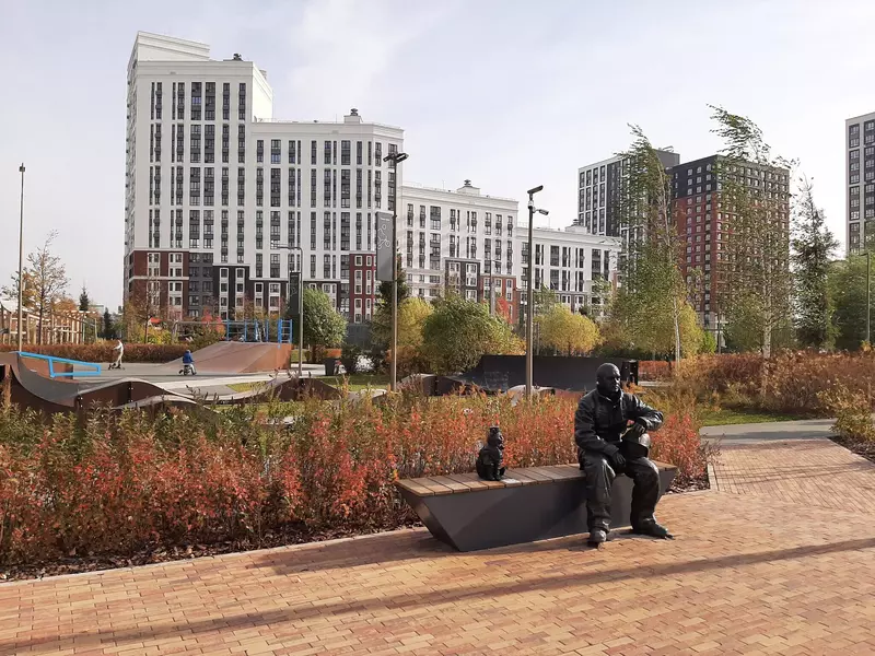 Бульвар Пожарных и Спасателей (фото автора)