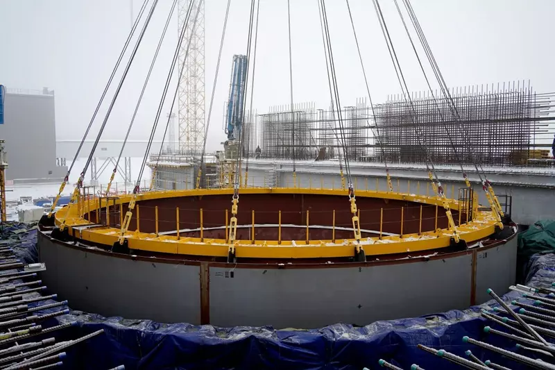 №3 для новости «ОДЭК: В Северске начался монтаж реакторной установки поколения БРЕСТ ОД 300»