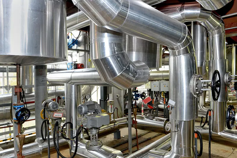 Хитроспле­тения новых труб новой котельной