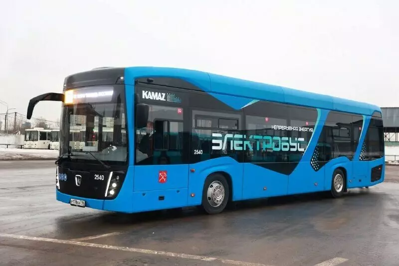 В Санкт Петербурге завершилась тестовая эксплуатация электробуса КАМАЗ ночной зарядкой