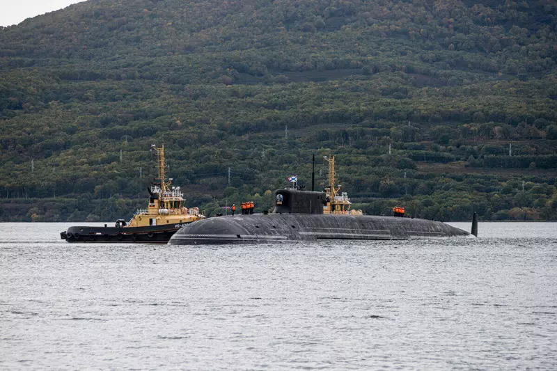 #1 для поста «Армия и Флот: АПЛ Император Александр и Красноярск вошли в боевой состав ТОФ»