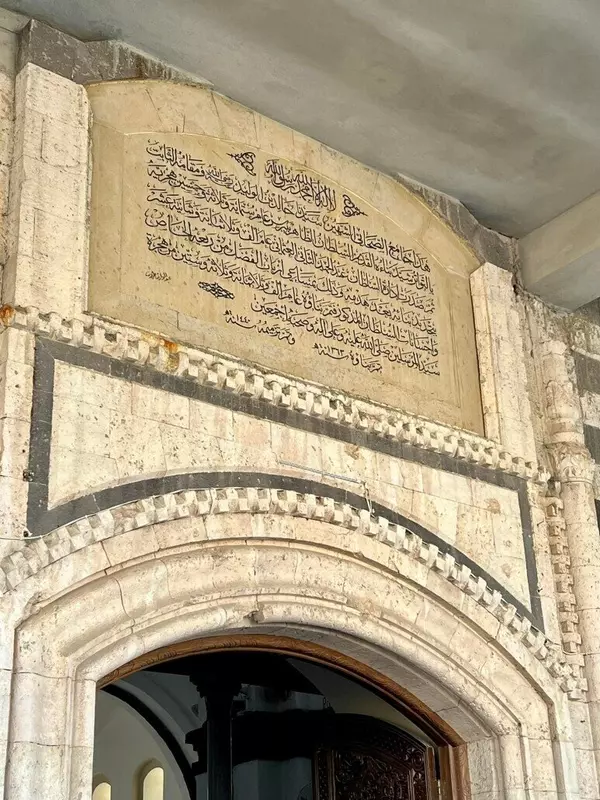 Фото #15 для статьи «Сирия и Россия совместно восстановили мечеть Халеда ибн Валида в городе Хомс»