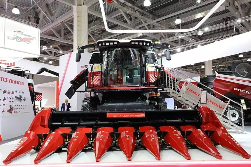 Премьера зерноуборочных комбайнов серии состоялась в рамках АГРОСАЛОНА 2024