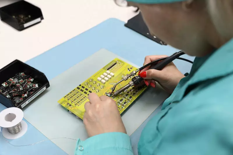 Пайка плат КСК "Элком" на Промтехнопарке в Твери