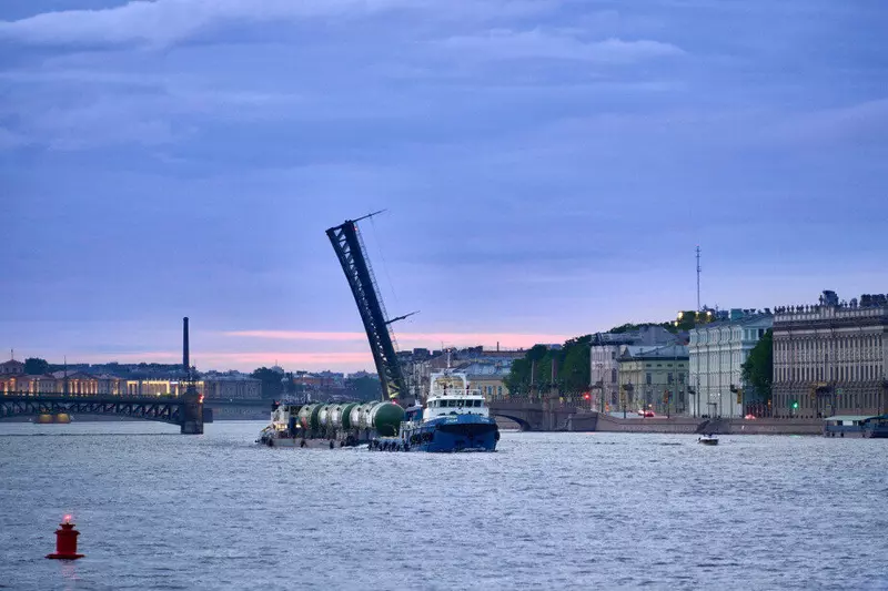 Атомное оборудование для Индии и Китая прибыло в порт Санкт Петербурга