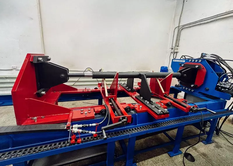 Стенд для сборки и разборки гидроцилиндров