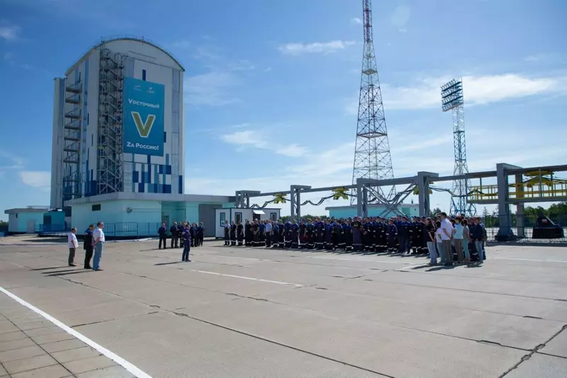 Стартовый комплекс ракеты Союз 2 начали готовить к запуску автоматической станции Луна 25