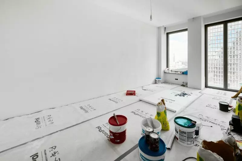 На заводе Полиматиз приступили к выпуску материала для защиты пола на время ремонта