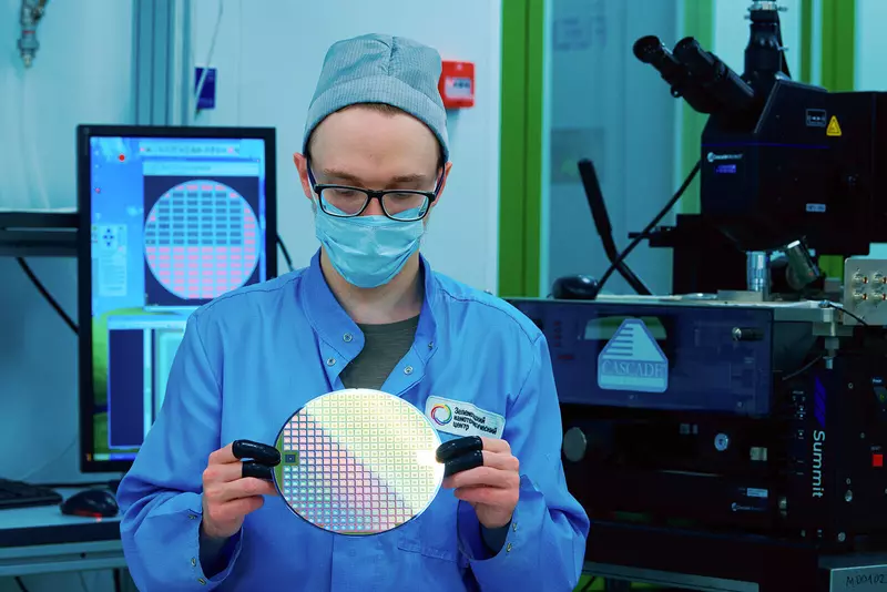 Иллюстрация 1 для статьи «Технопарки: Резидент ОЭЗ Технополис Москва начинает выпуск первых отечественных мультиплексоров»