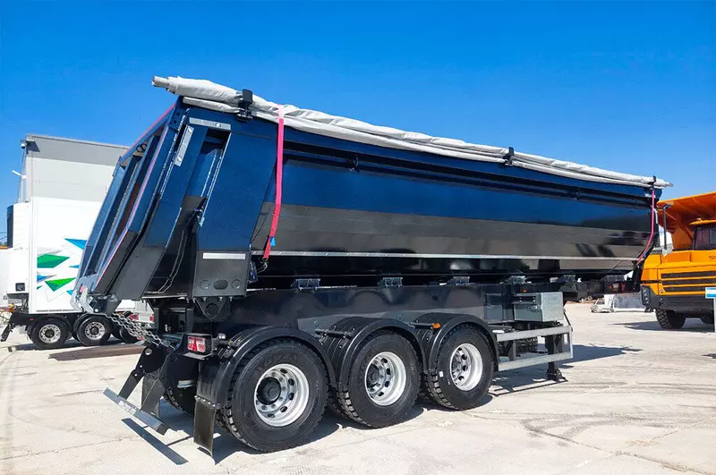 2 для «Тонар: На заводе Тонар представили новую технику мощный внедорожный самосвал и обновлённые полуприцепы»