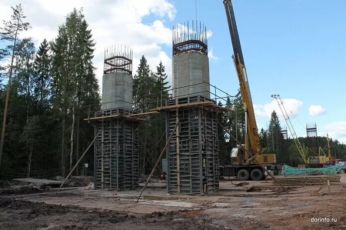 Картинка 9 для новости «Строительство важных автодорожных мостов ведётся в Югре и Приангарье»