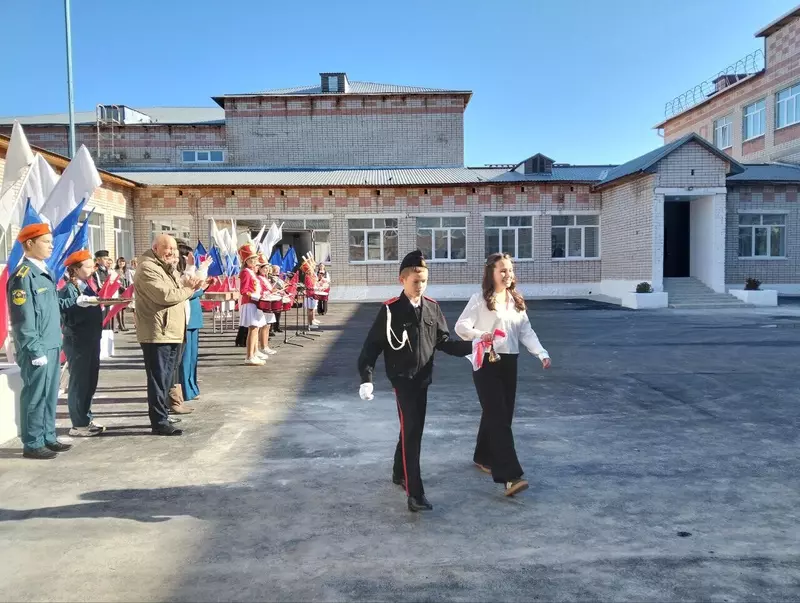 В Мари Турекском районе открылась обновленная школа после капитального ремонта по нацпроекту