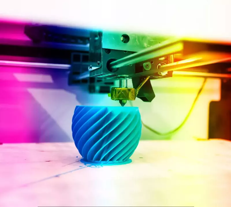 В Вятском государственном университете ВятГУ создали первый двуглавый 3 принтер