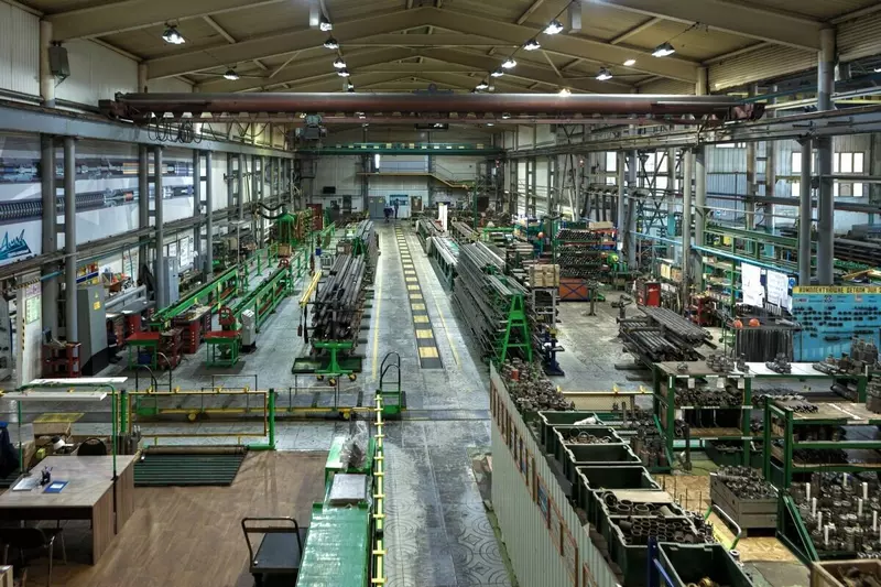 Сборочный цех завода "Алмаз" в Радужном