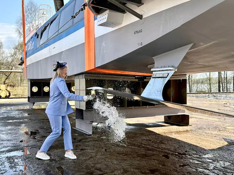 Картинка #2 для поста «Нижний Новгород: ЦКБ по СПК спустил на воду двадцатое судно на подводных крыльях Валдай 45Р»