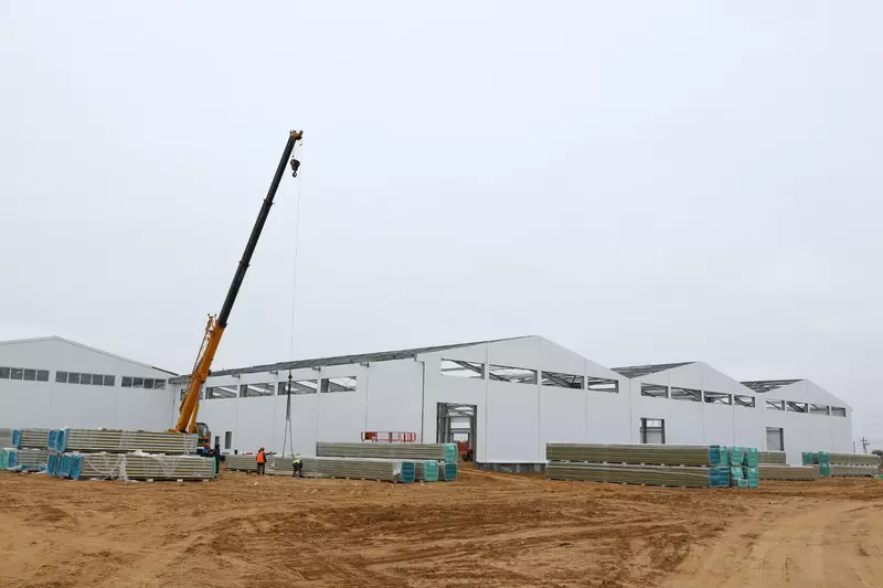 На территории ОЭЗ Лотос заложили предприятие по нанесению защитных покрытий для судостроения