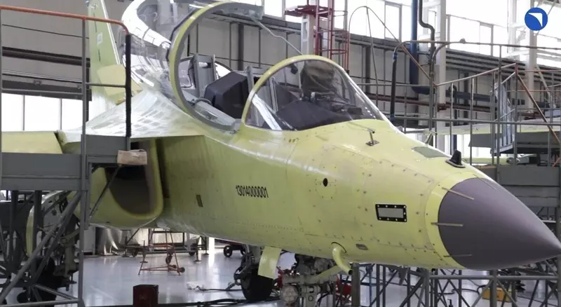 #2 для поста «Ростех: Российский Як 130М вышел на испытания с новым вооружением и системами»