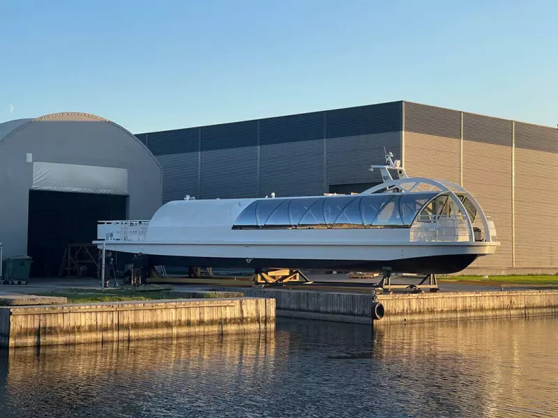 Новое пассажирское судно Иния разработки ОСК спущено на воду
