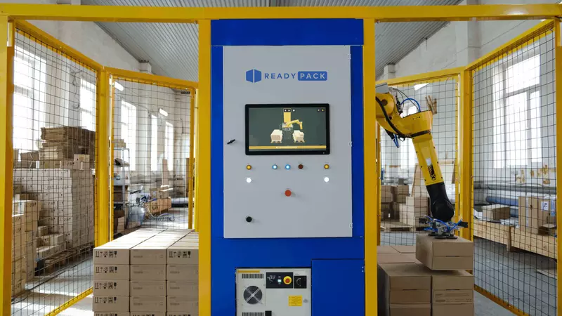 Мобильный паллетайзер на базе промышленного робота Ready Pack