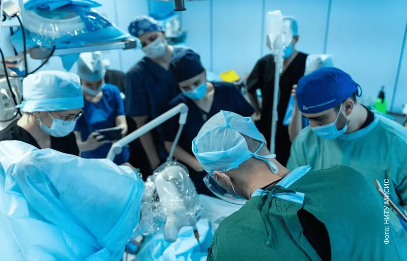 Изображение 4 для «технологии: Российские врачи провели первую в мире операцию с биопечатью на пациенте»