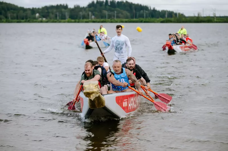 Фото #3 для новости «конкурс: В Санкт Петербурге состоялся конкурс Мастер Золотые руки 2025»