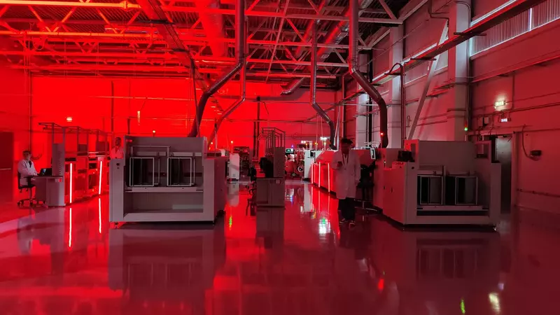 Фото #1 для поста «Новые заводы и цеха: В Татарстане при поддержке ФРП запустили новый завод электроники»