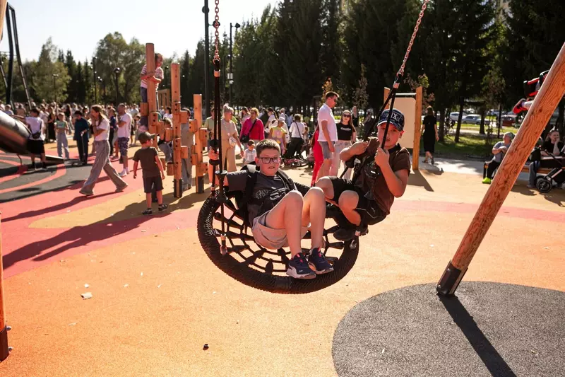 Фото 15 для статьи «В Тобольске открылся Менделеев парк»