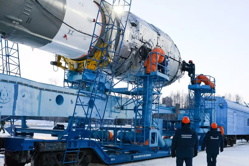 Иллюстрация №6 для «Плесецк: Ракета носитель Союз 2»