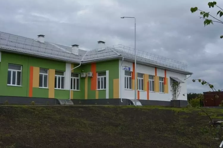 Фото №5 для новости «Новые школы открылись в Тюменской области»